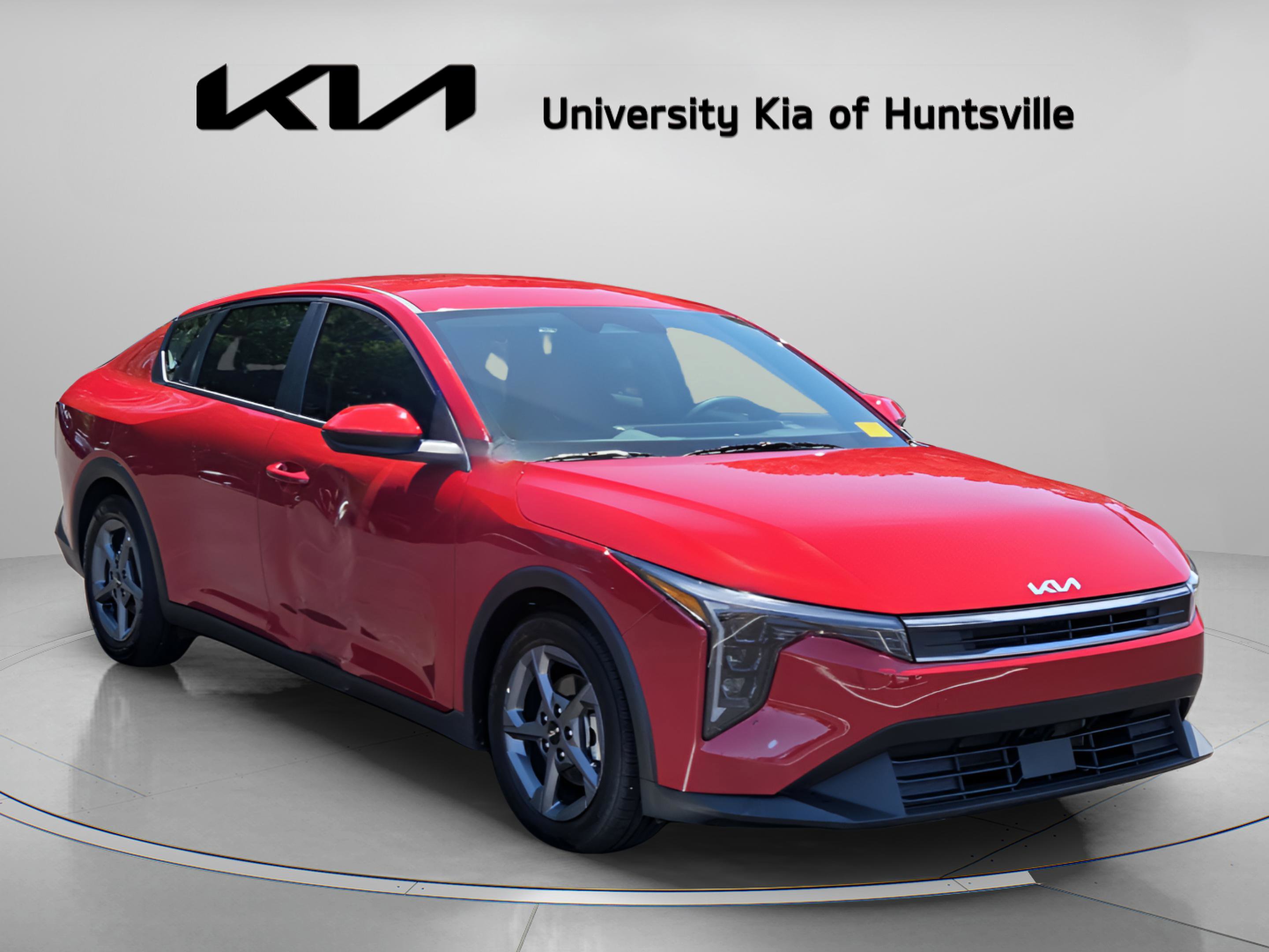 Used 2025 Kia K4 FWD image 1