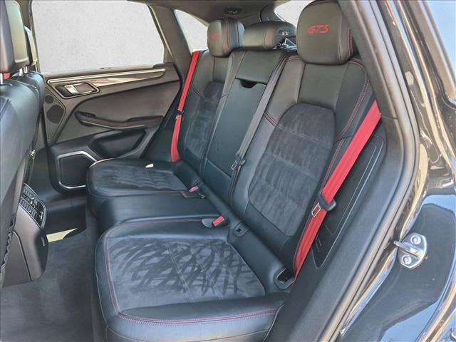 Used 2017 Porsche Macan GTS AWD/4WD image 20
