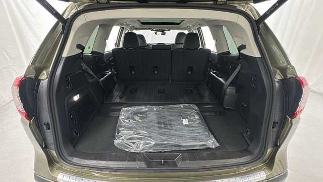 New 2026 Subaru Ascent Limited image 36