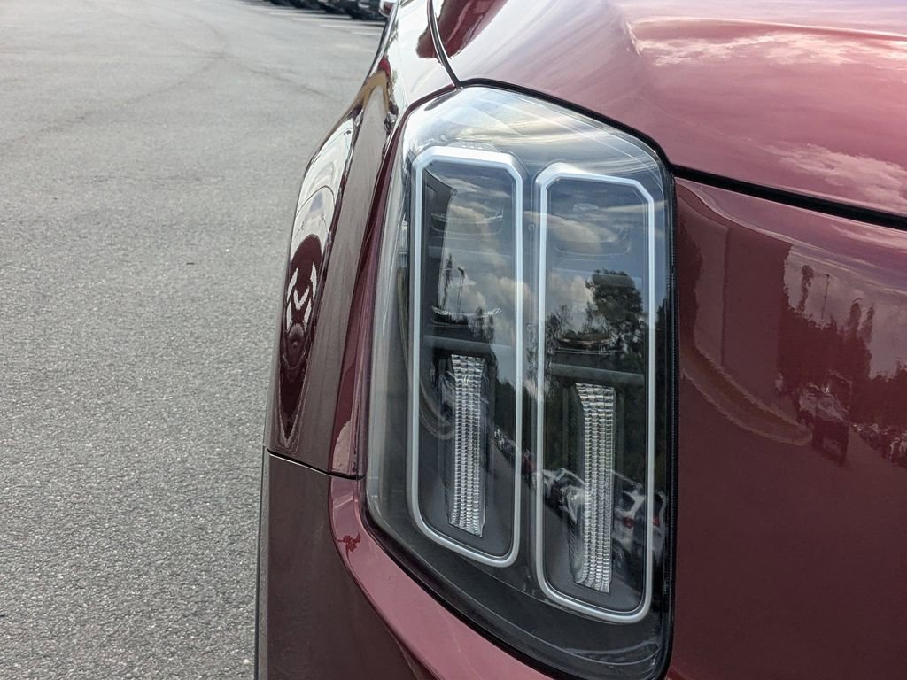 Used 2024 Kia Telluride SX Prestige w/ Towing Package image 10