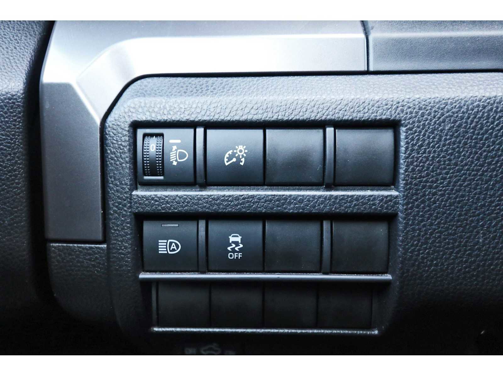 Used 2025 Toyota Tacoma TRD Sport image 19