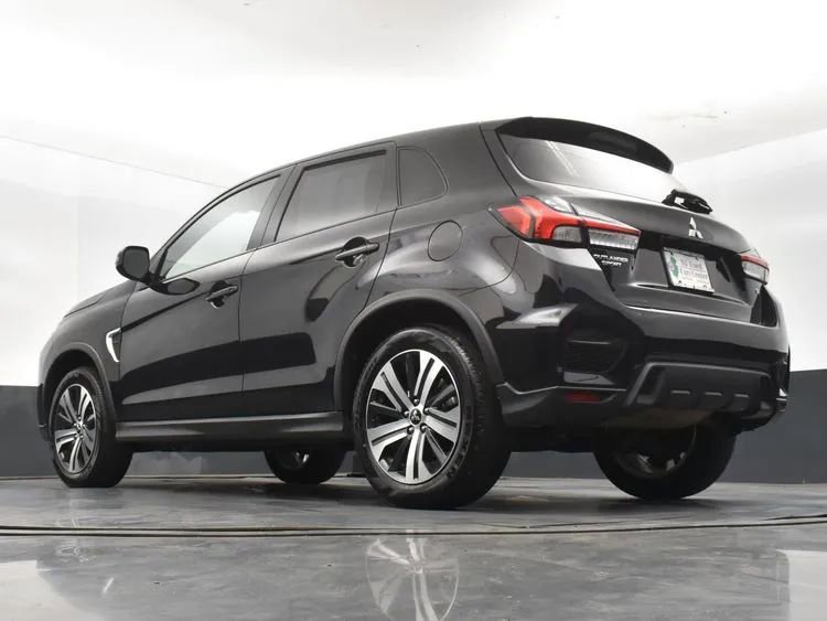 Used 2025 Mitsubishi Outlander Sport ES AWD/4WD image 12