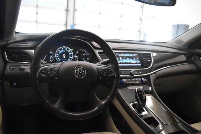 Used 2019 Buick LaCrosse Essence AWD/4WD image 23