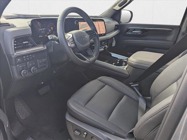 New 2026 Chevrolet Suburban Z71 w/ Comfort Package image 3