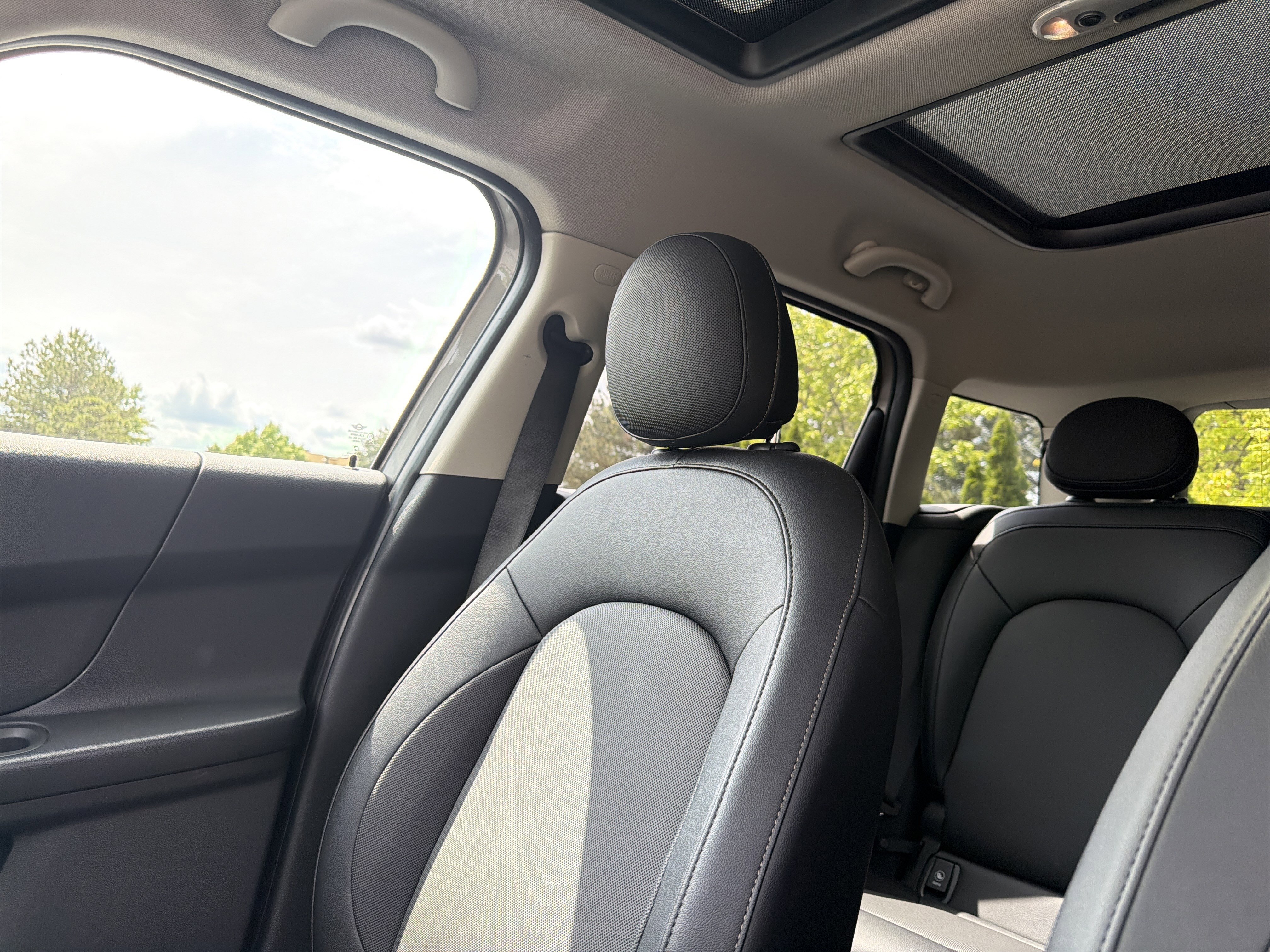 Used 2018 MINI Cooper Countryman FWD image 21