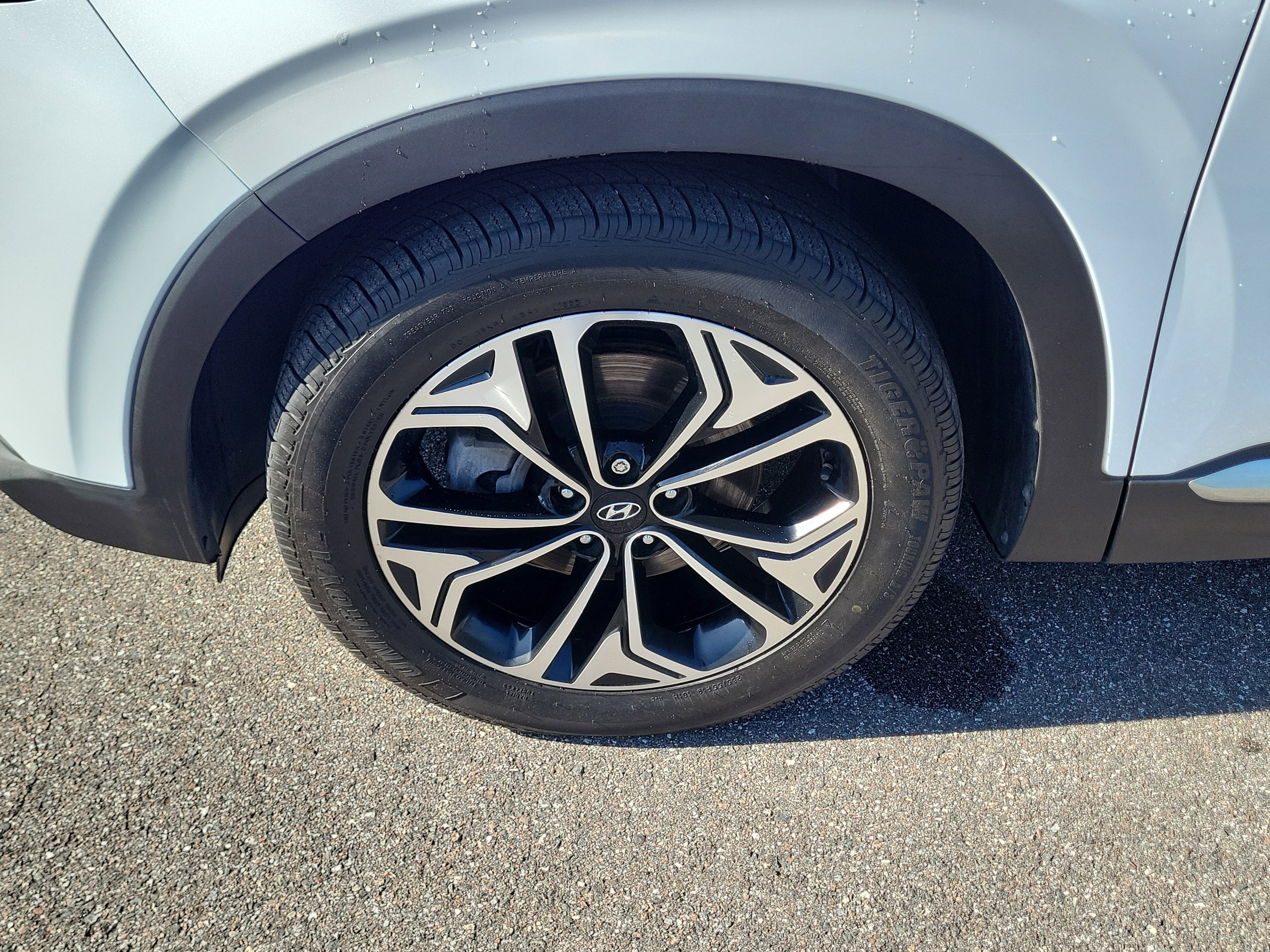 Used 2020 Hyundai Santa Fe SEL FWD image 40
