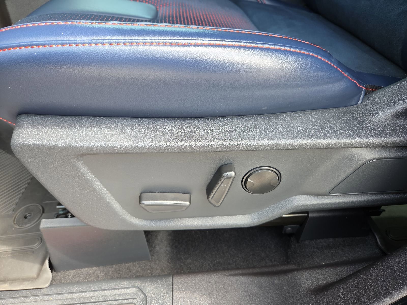 Used 2024 Ford Bronco Raptor image 16