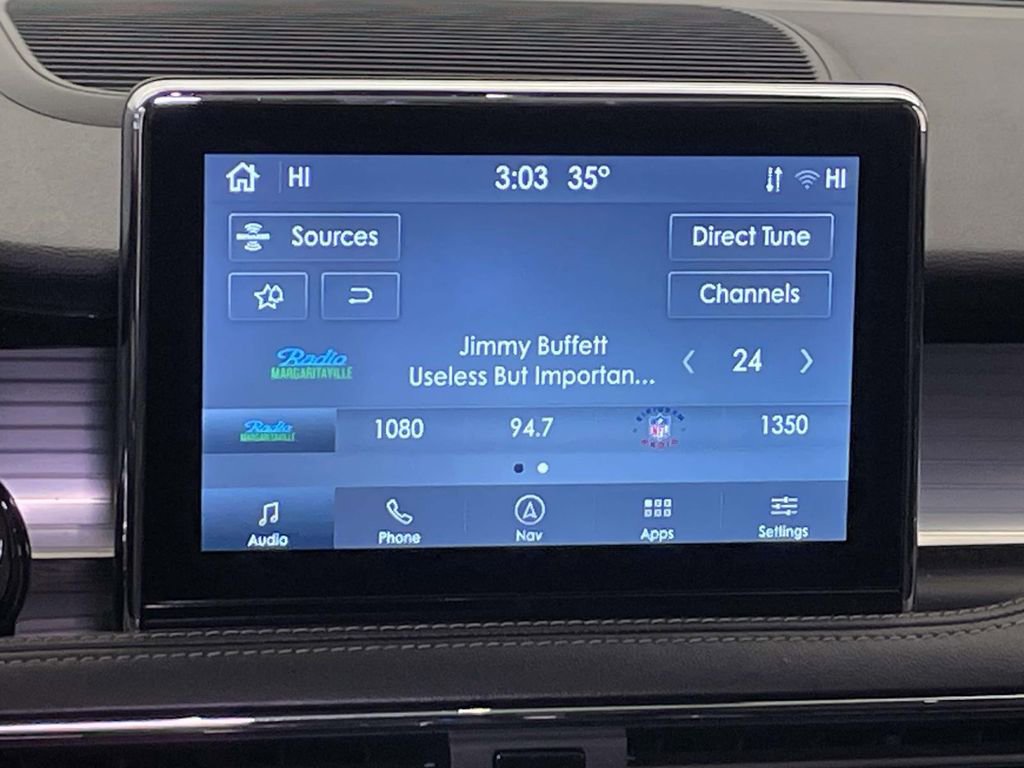 Used 2021 Lincoln Corsair AWD w/ Premium Package image 27