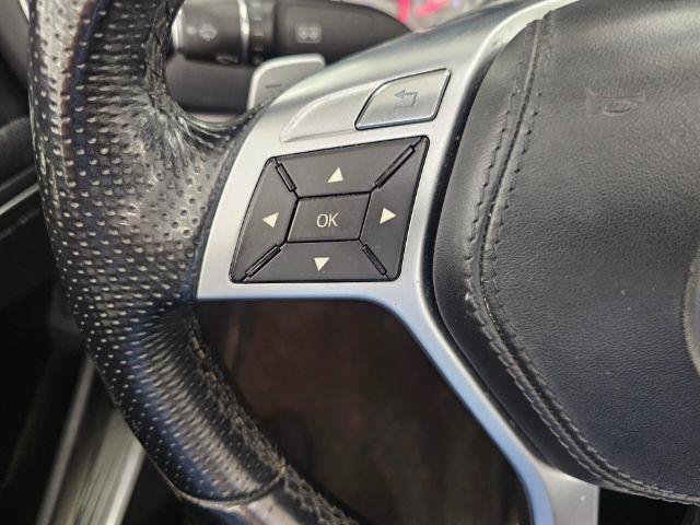 Used 2013 Mercedes-Benz SL 550 image 18