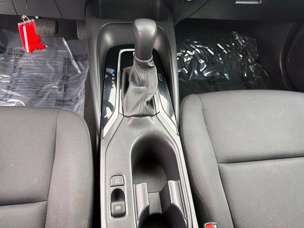 Used 2024 Toyota Corolla LE FWD image 12