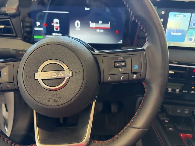 Certified 2025 Nissan Kicks SR w/ SR Premium Package AWD/4WD image 18