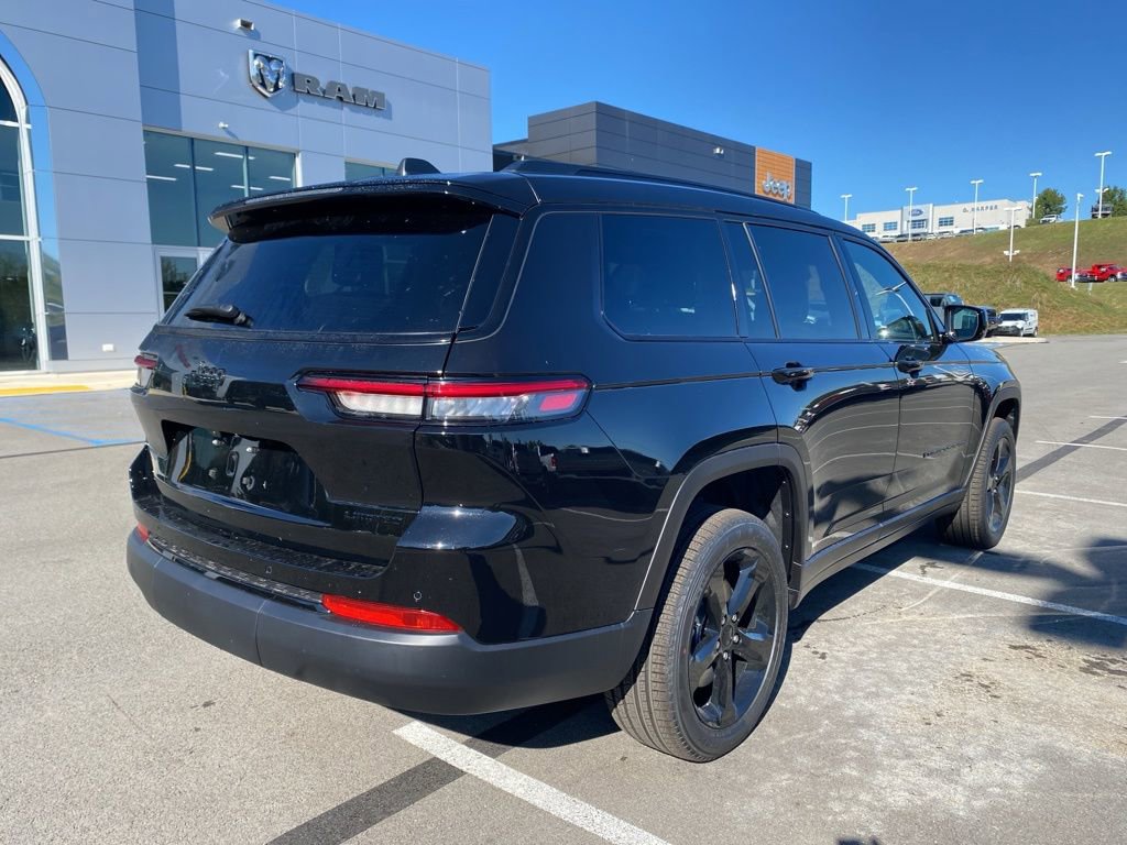 New 2025 Jeep Grand Cherokee L Limited w/ Black Appearance Package RWD image 3