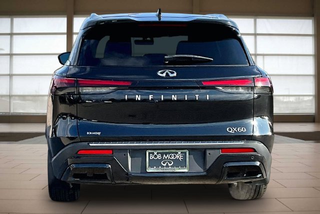 Used 2023 INFINITI QX60 Luxe w/ Cargo Package FWD image 4