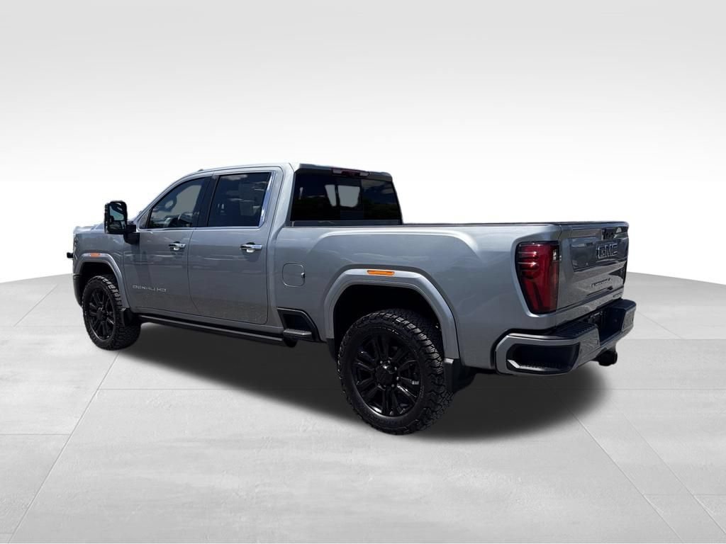 Used 2024 GMC Sierra 2500 Denali Ultimate AWD/4WD image 17