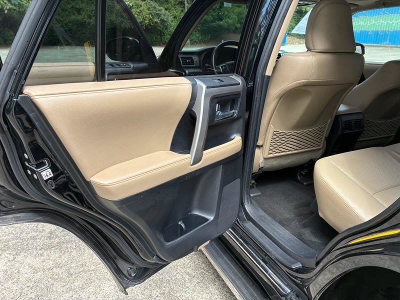Used 2016 Toyota 4Runner Limited RWD image 26