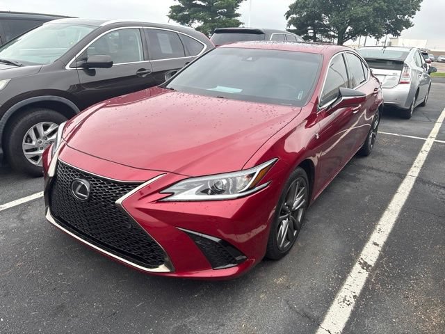 Used 2020 Lexus ES 350 F Sport w/ Accessory Package 2 FWD image 3