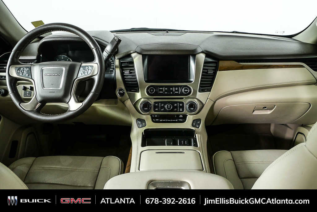 Used 2020 GMC Yukon XL Denali w/ Denali Premium Package RWD image 20