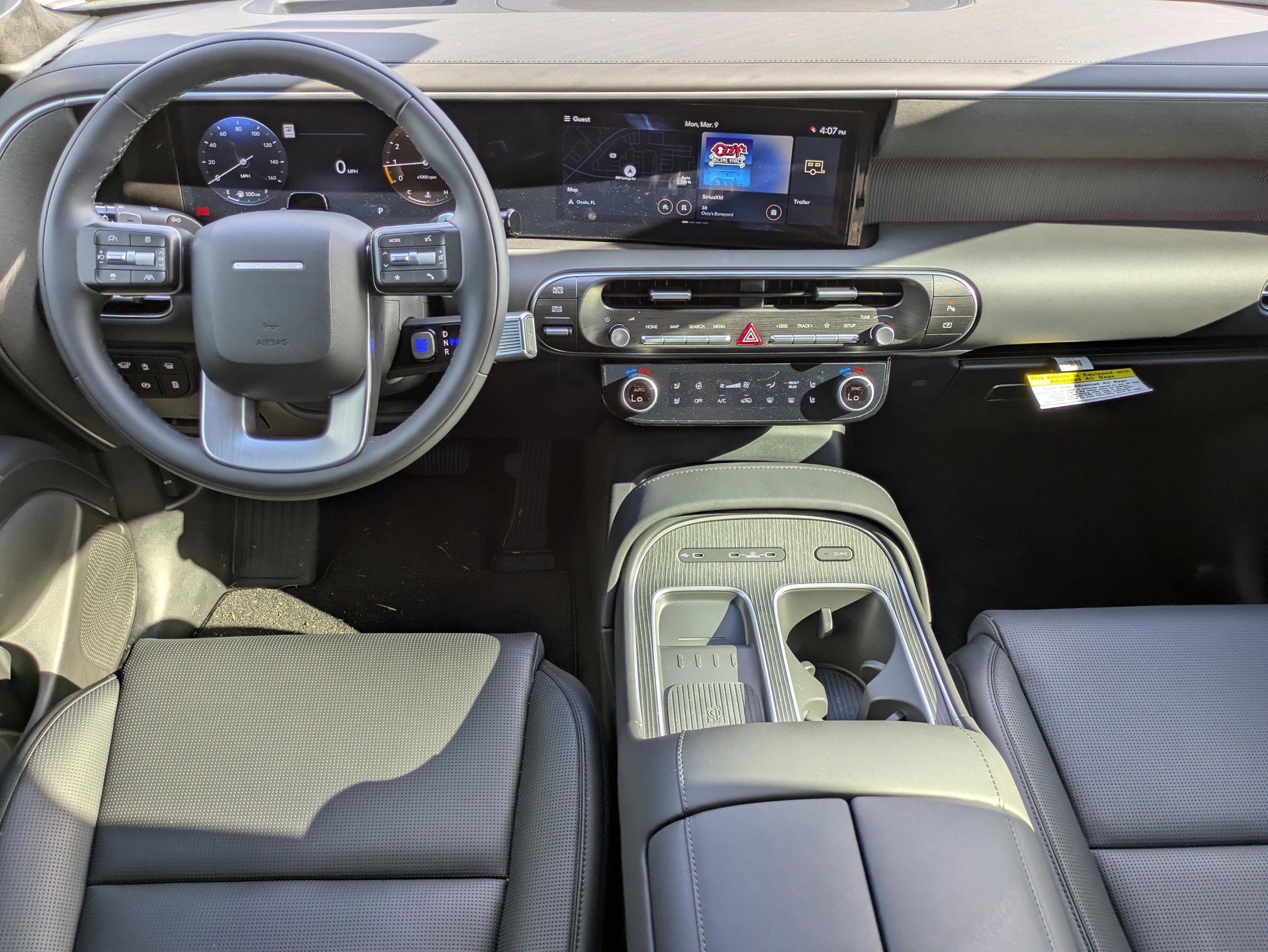 New 2026 Hyundai Palisade Calligraphy FWD image 13