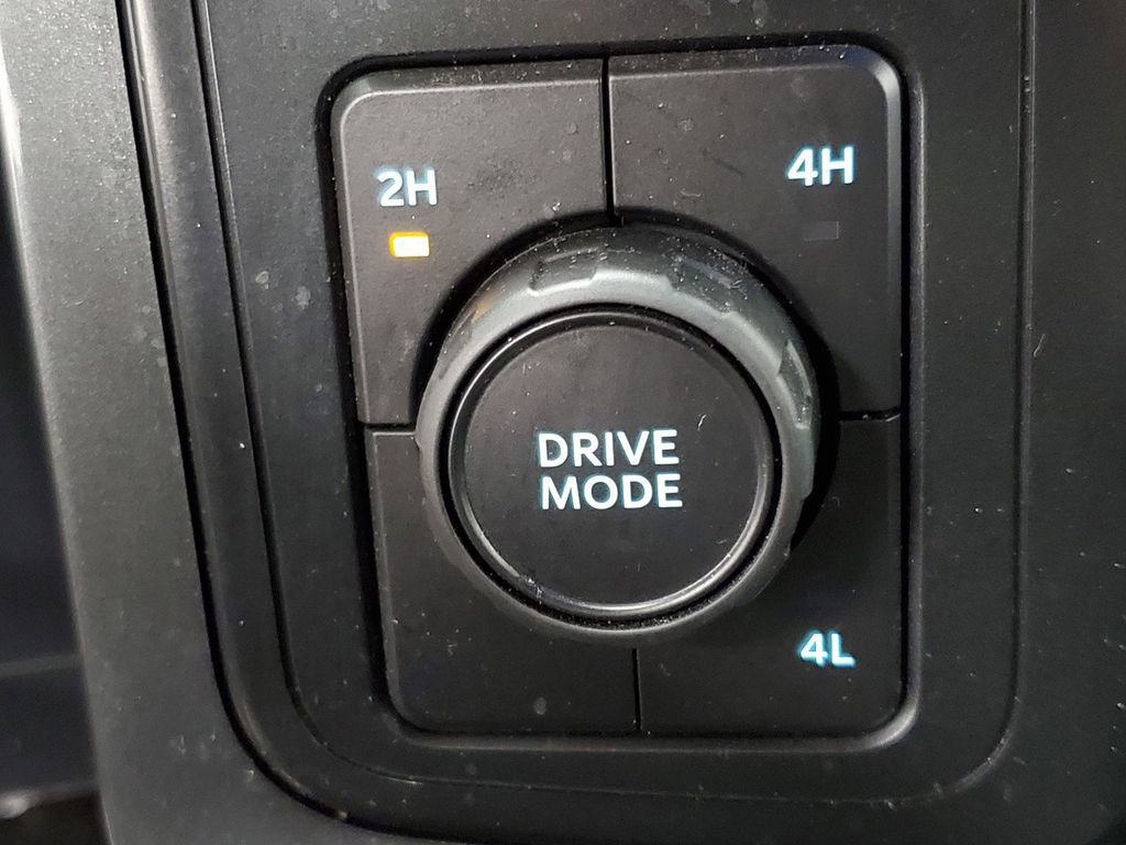 Used 2022 Ford F150 XLT w/ Equipment Group 302A High AWD/4WD image 18