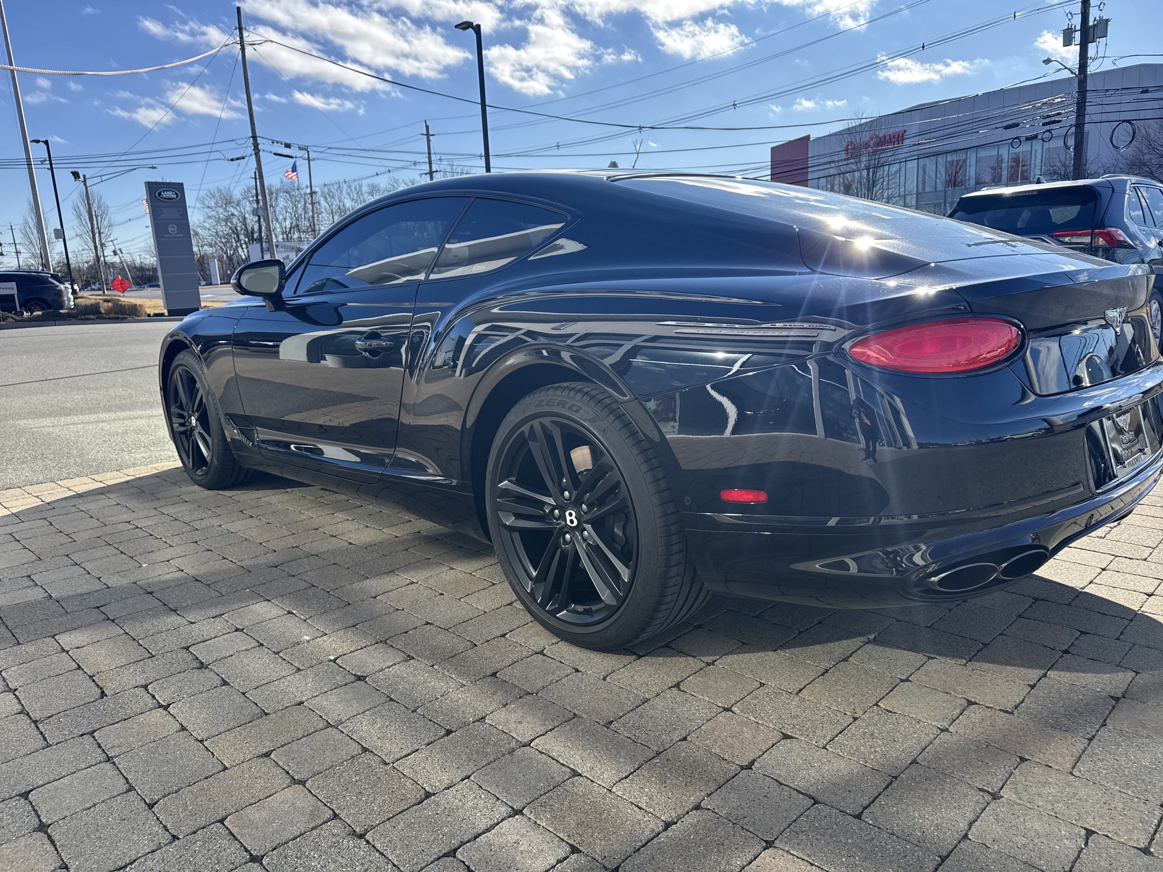 Used 2023 Bentley Continental GT Mulliner image 3