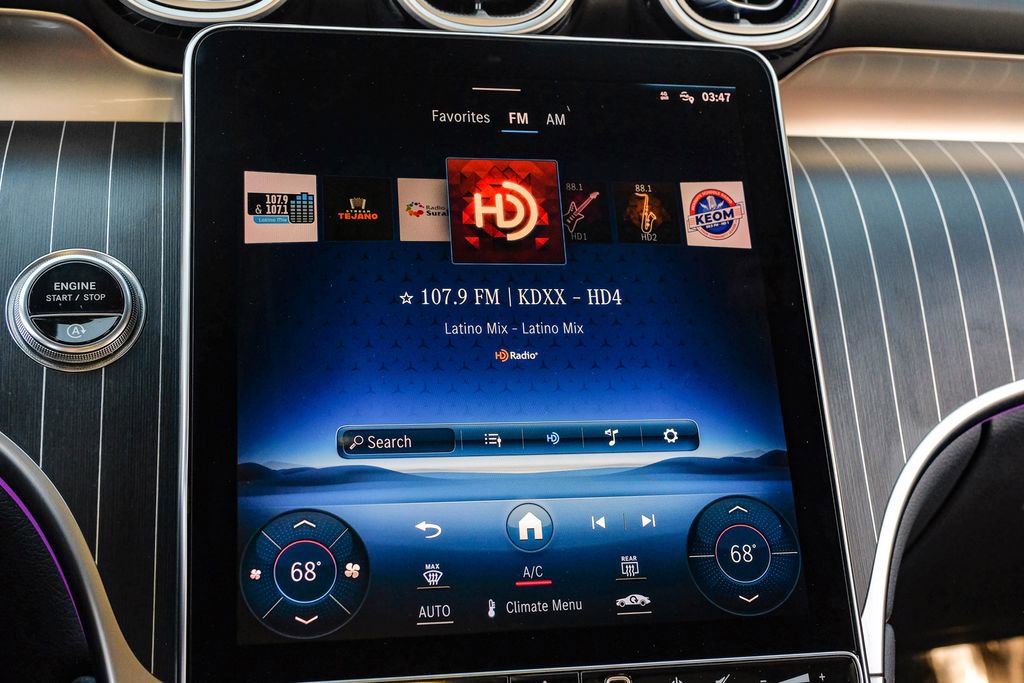 Used 2023 Mercedes-Benz GLC 300 GLC 300 image 32