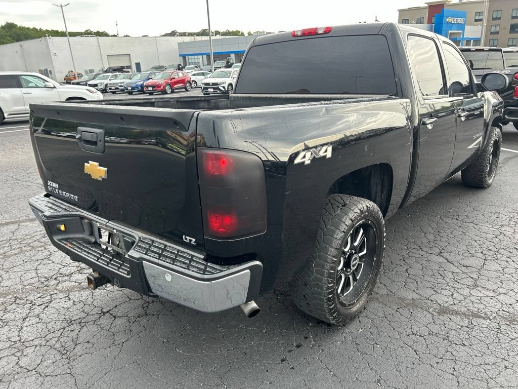 Used 2013 Chevrolet Silverado 1500 LTZ w/ LTZ Plus Package AWD/4WD image 5