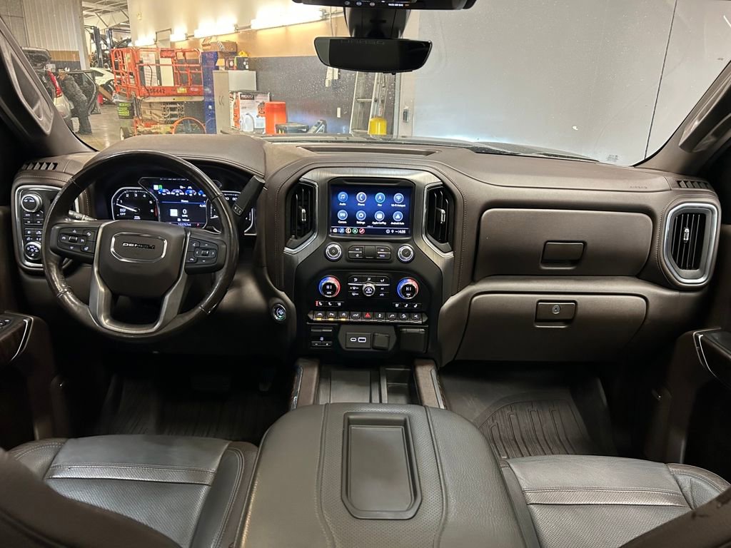 Used 2020 GMC Sierra 1500 Denali w/ Denali Ultimate Package image 9