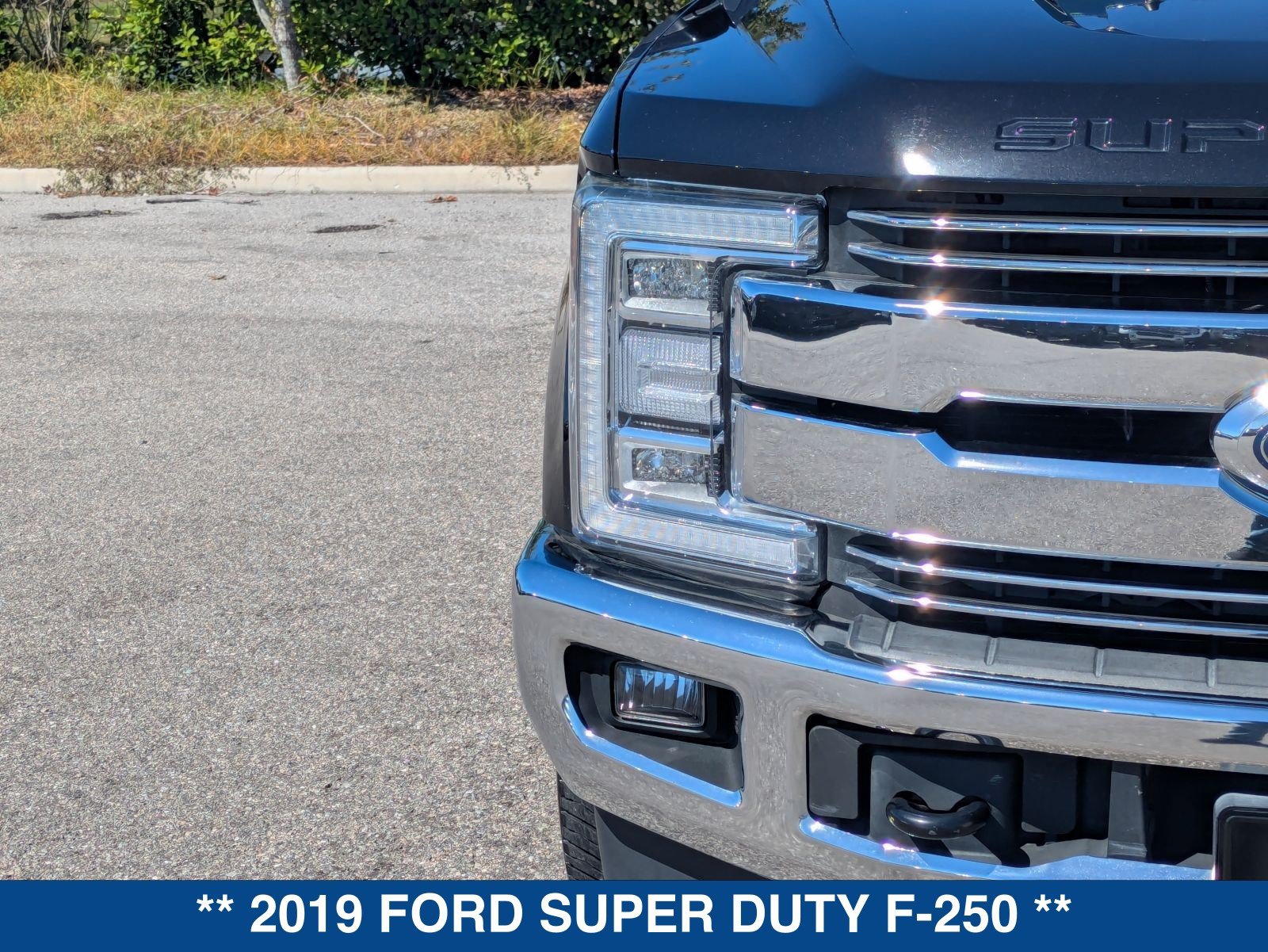 Used 2019 Ford F250 Lariat w/ Lariat Ultimate Package AWD/4WD image 10