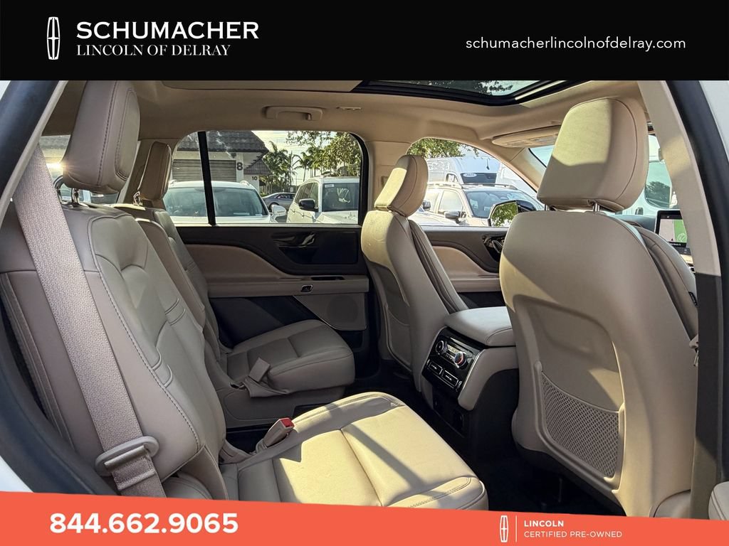 Certified 2023 Lincoln Aviator 2WD w/ Premium Package image 16