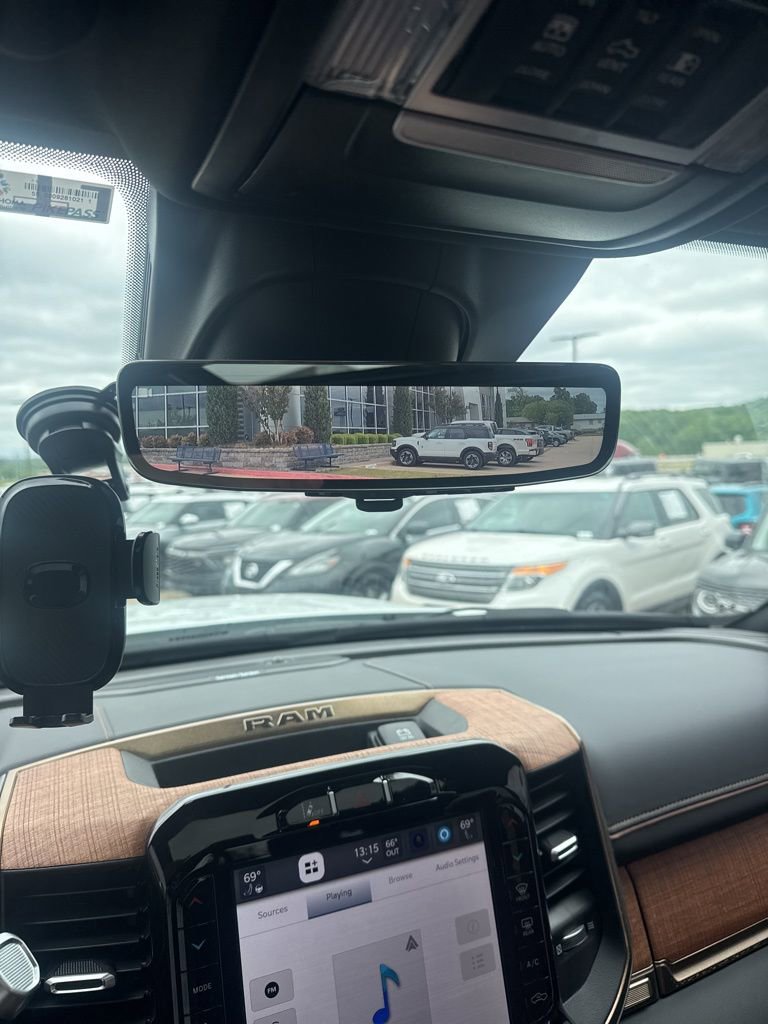 Used 2024 RAM 2500 Limited w/ Safety Group AWD/4WD image 10