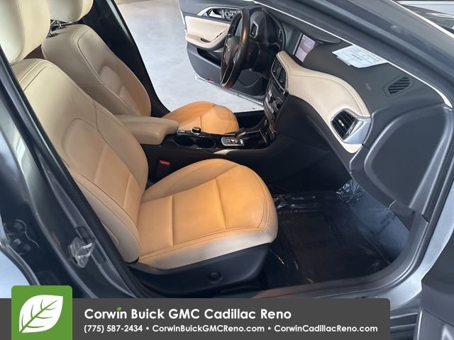 Used 2018 INFINITI QX30 Premium image 33