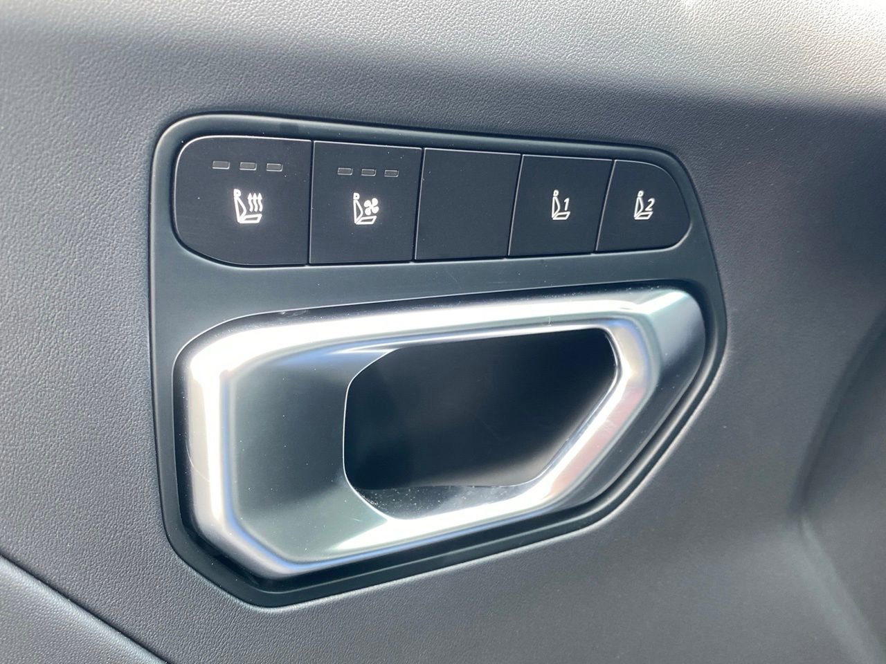 New 2025 Kia K4 GT-Line image 12