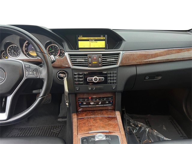 Used 2012 Mercedes-Benz E 350 4MATIC Sedan image 15