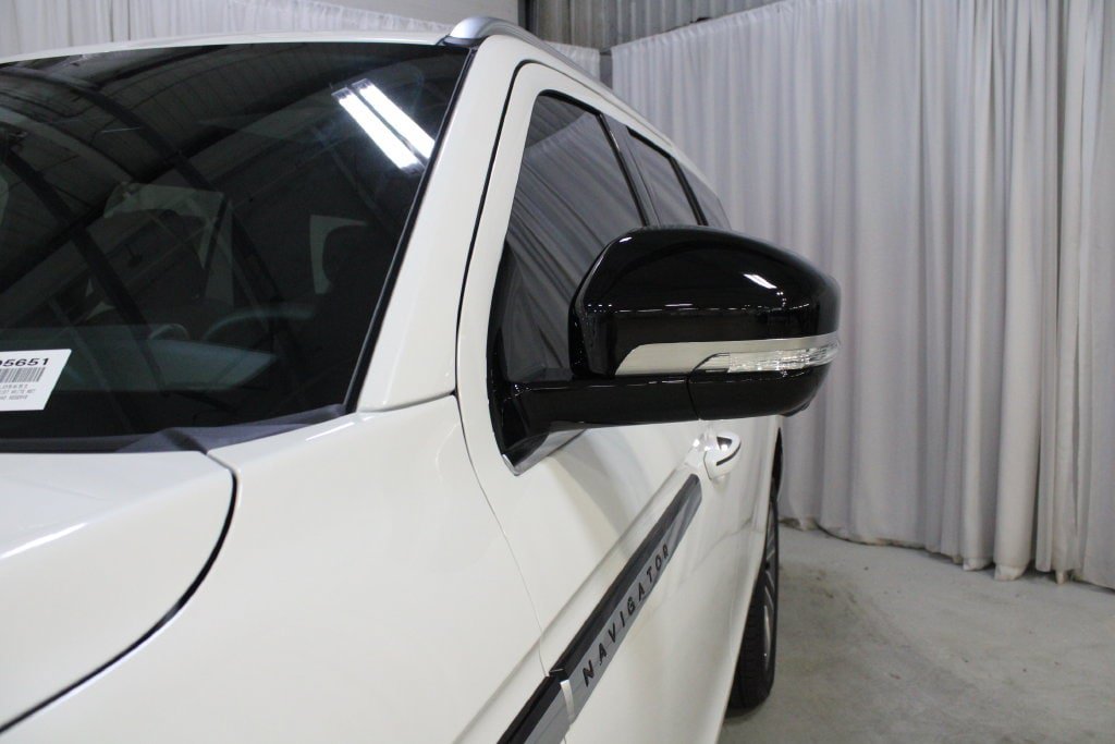 New 2027 Lincoln Navigator Reserve AWD/4WD image 34