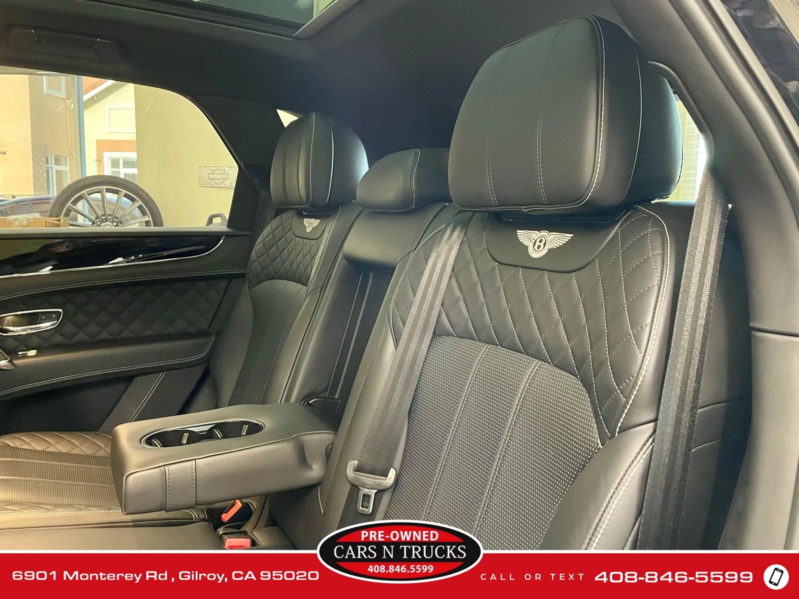 Used 2017 Bentley Bentayga image 15