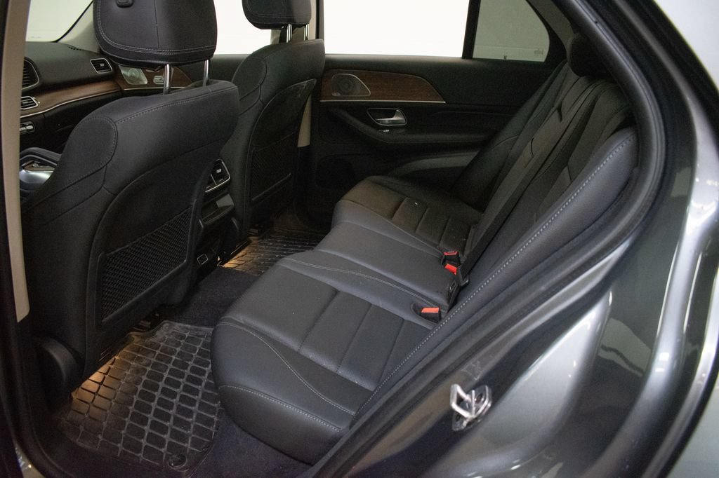 Used 2025 Mercedes-Benz GLE 350 4MATIC image 25