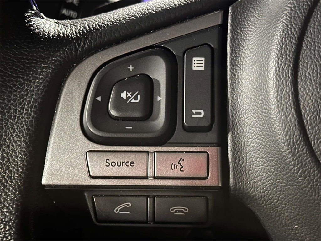 Used 2016 Subaru Legacy 2.5i Limited image 25
