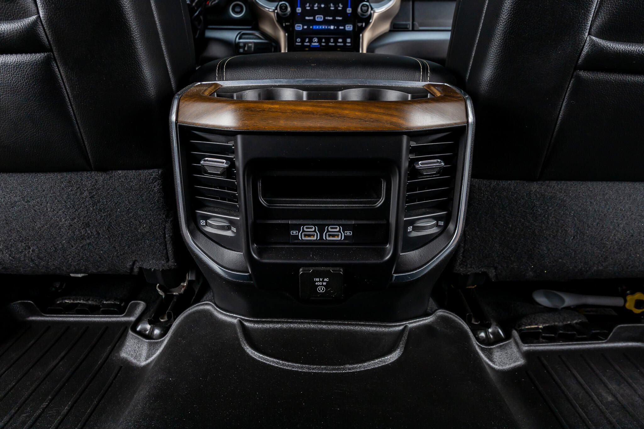 Used 2022 RAM 3500 Laramie AWD/4WD image 32