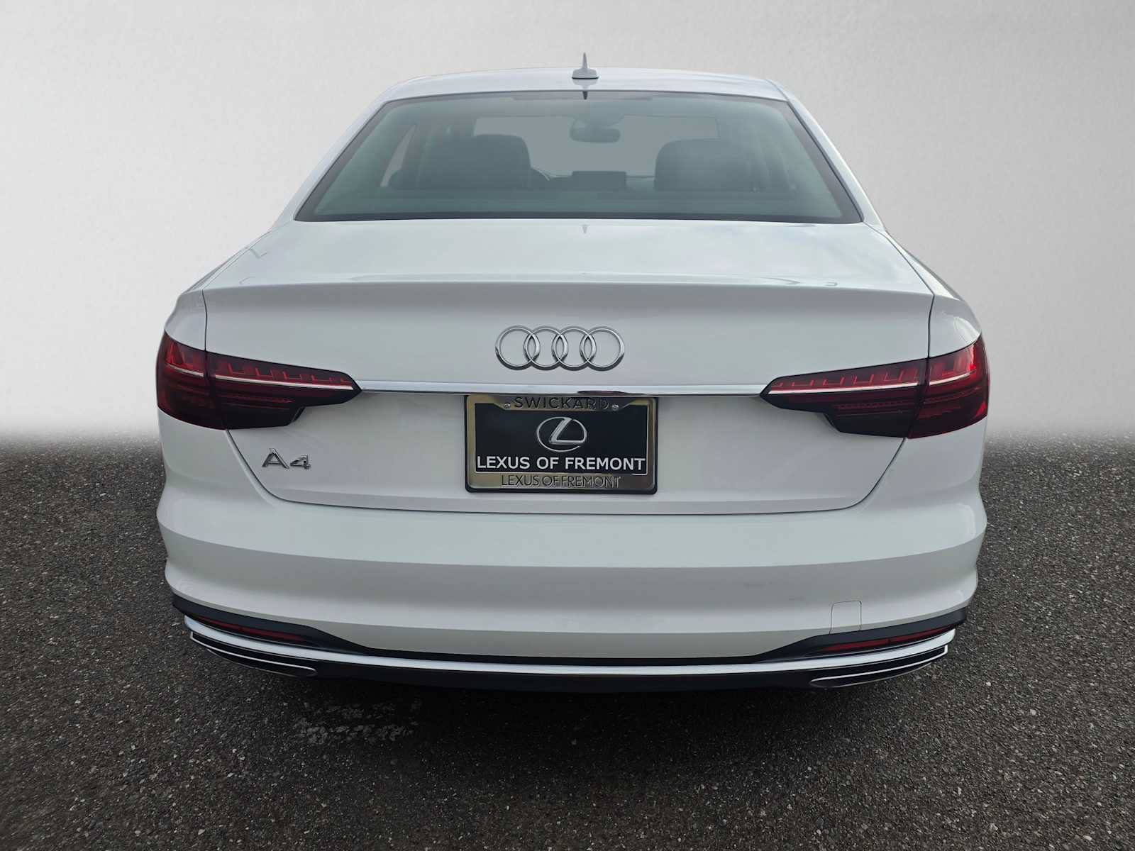 Used 2020 Audi A4 2.0T Premium w/ Convenience Package FWD image 4
