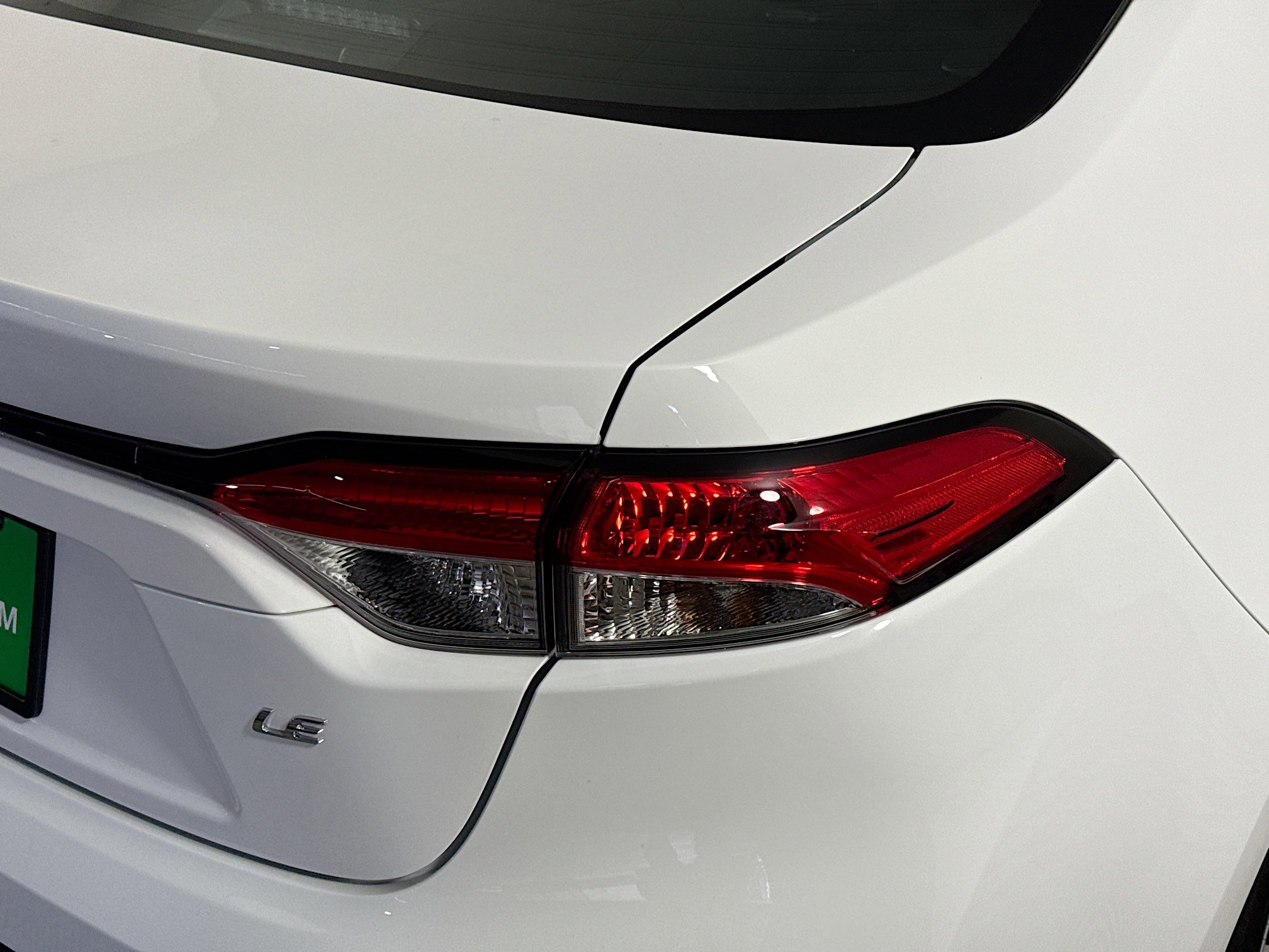 Used 2025 Toyota Corolla LE image 33