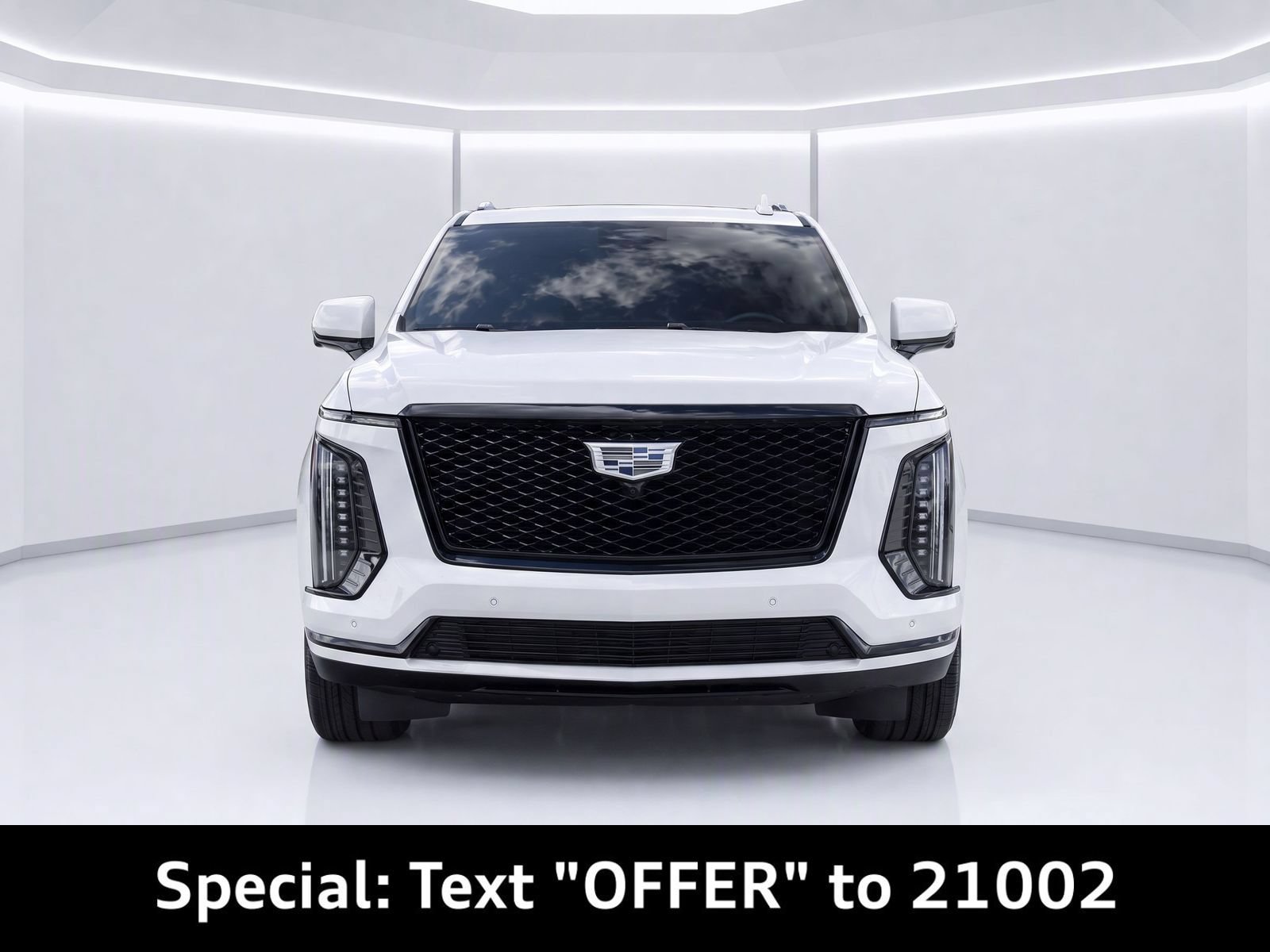 Used 2025 Cadillac Escalade Sport Platinum w/ LPO, ONYX Package AWD/4WD image 5