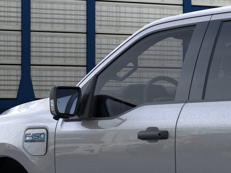 New 2025 Ford F150 Lightning XLT image 20
