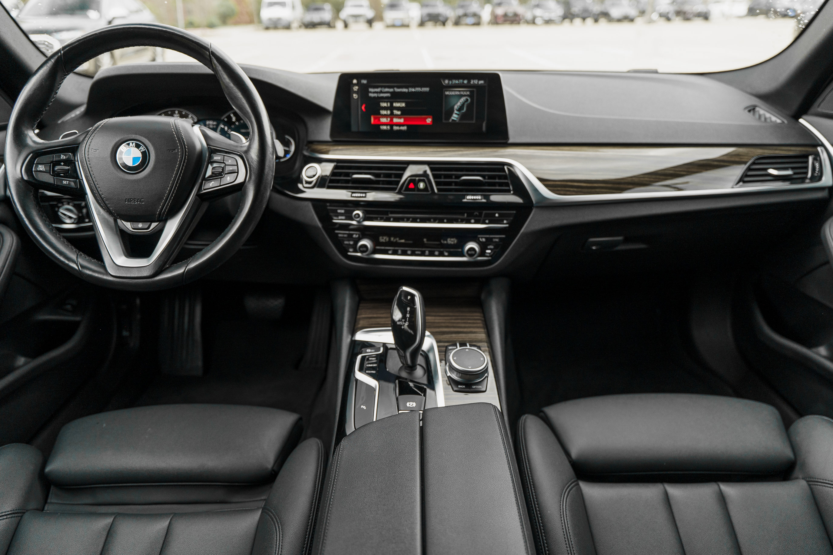 Used 2019 BMW 530i xDrive w/ Convenience Package image 8