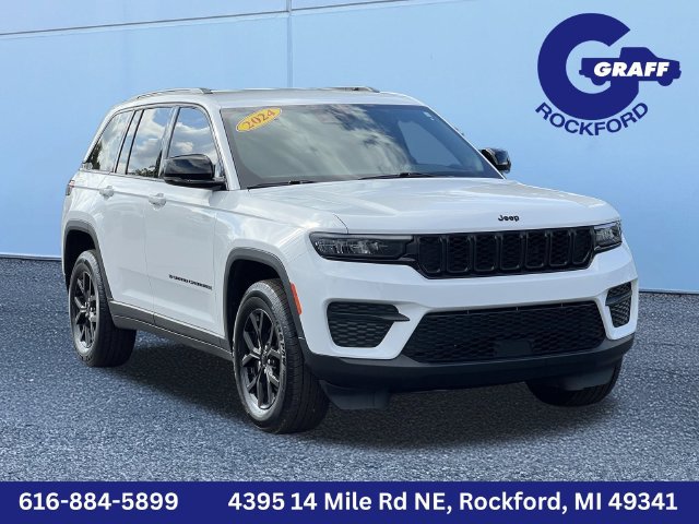 Used 2024 Jeep Grand Cherokee Altitude