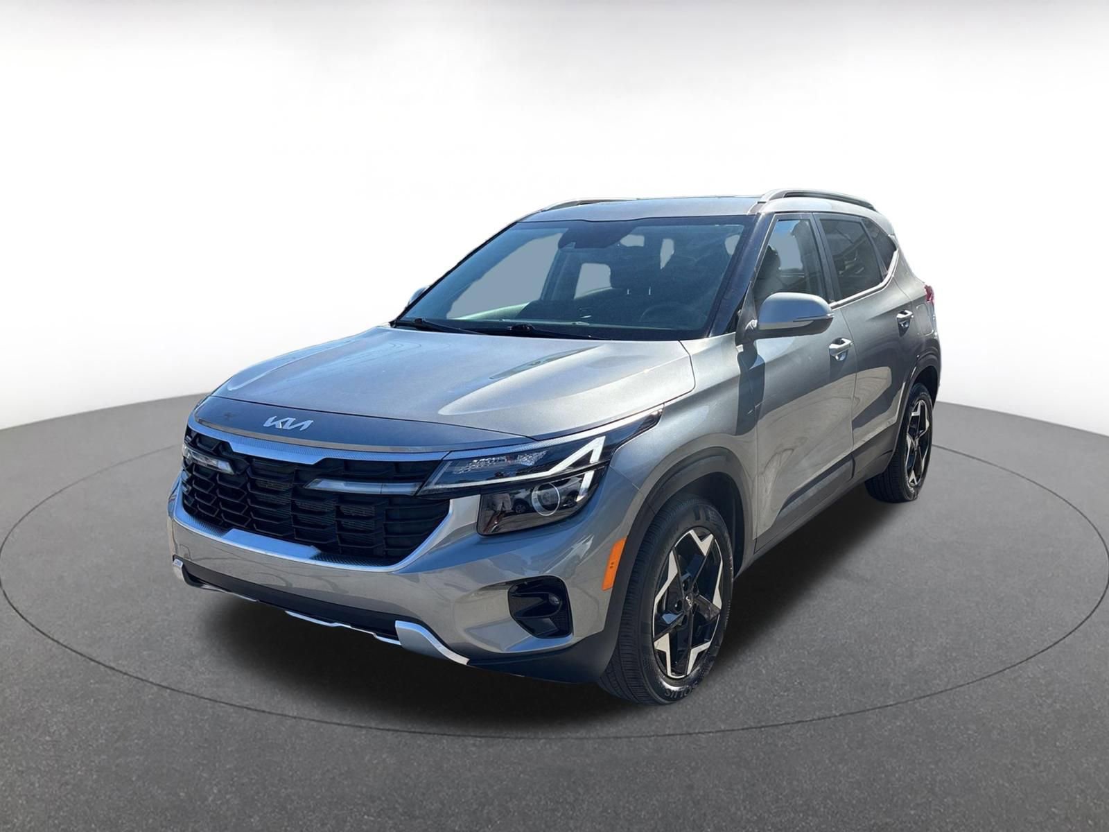 Used 2025 Kia Seltos S FWD image 8