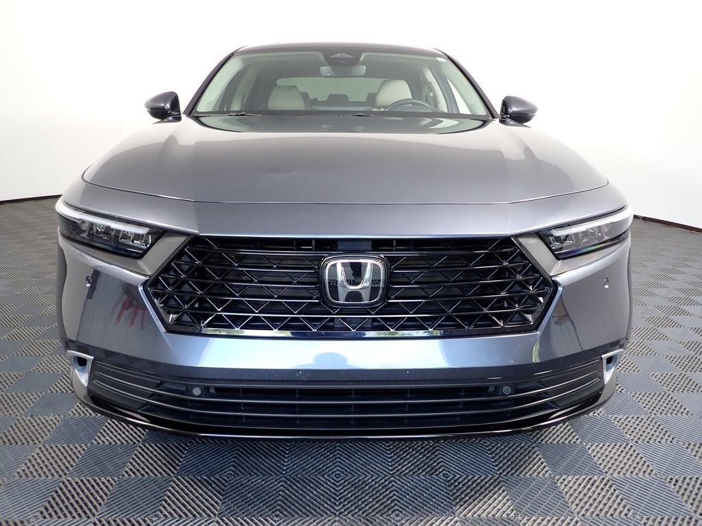 Used 2024 Honda Accord Touring image 14