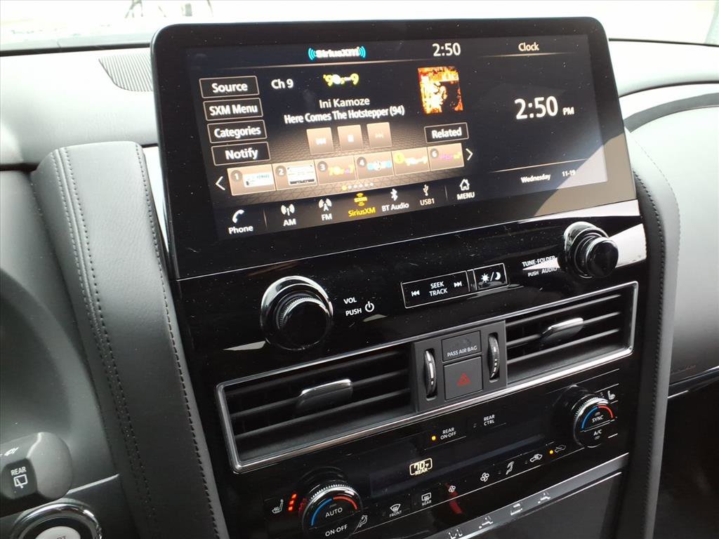 Certified 2024 Nissan Armada SL w/ Midnight Edition Package image 30