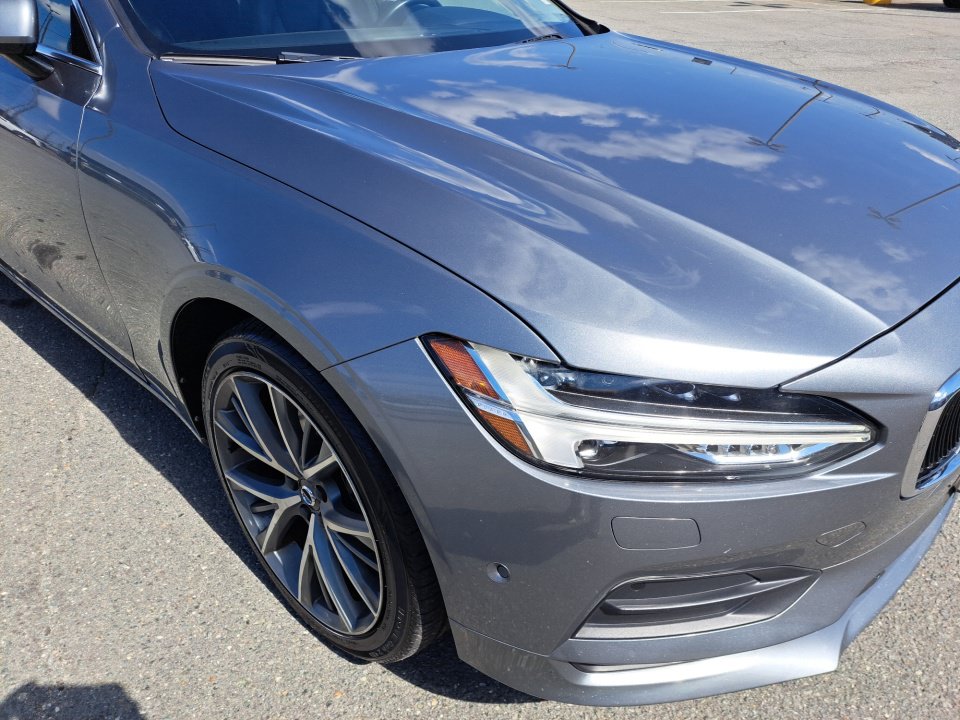 Used 2017 Volvo S90 T6 Momentum w/ Vision Package AWD/4WD image 16