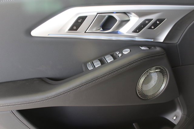 New 2025 BMW XM Label Red image 18