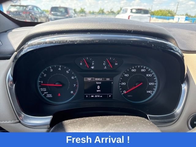 Used 2023 Chevrolet Traverse LS FWD image 5